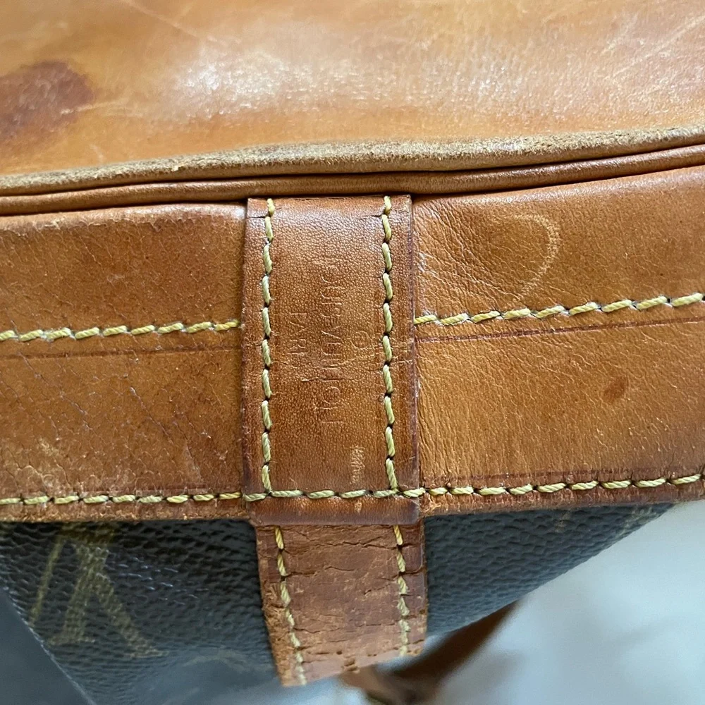 Louis Vuitton GM Brown Leather Monogram Bag - Picture 3 of 7